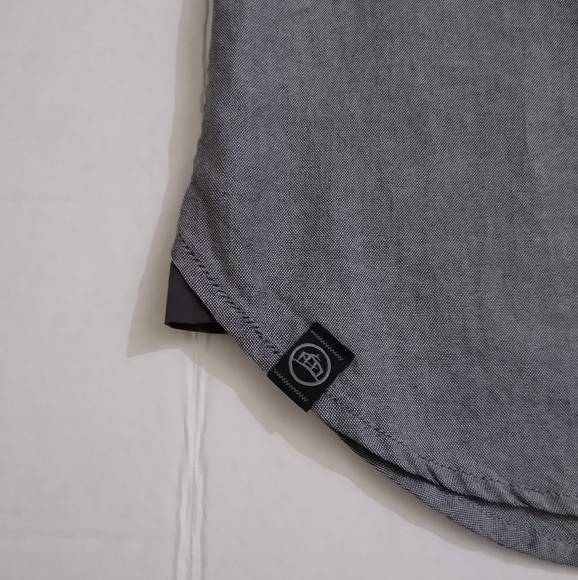 Stormtech Performance Button Down Shirt - Gray - L - Picture 5 of 8